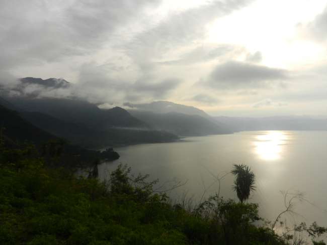 Гватемала - езерото Атитлан