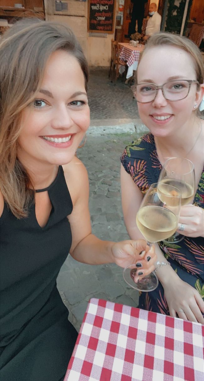 delicious wine at Piazza Navona