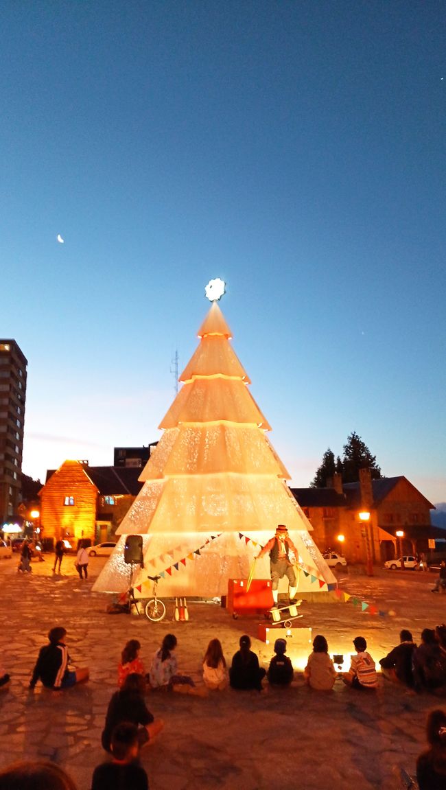 Downtown Bariloche (Christmas Vibes)