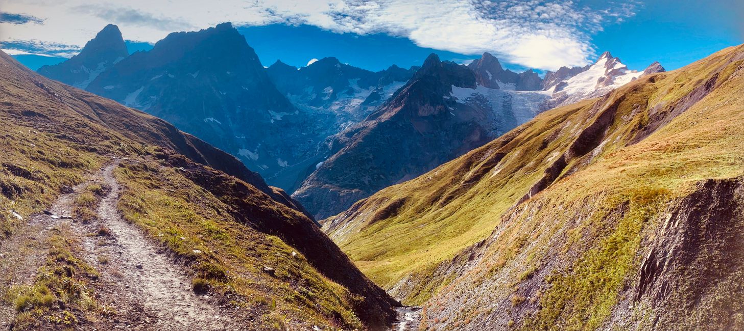 Grand Jorasses und Mont Dolent in trauter Zweisamkeit