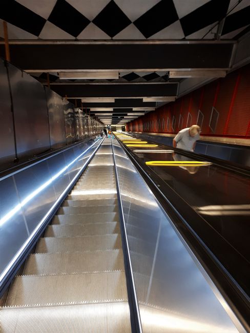 The sometimes very long escalators