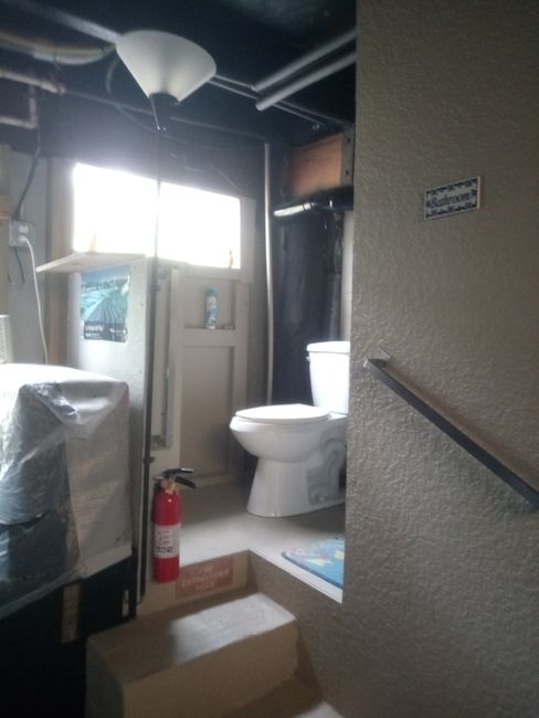 So sah ein Badezimmer in einer Unterkunft bei uns aus 😂