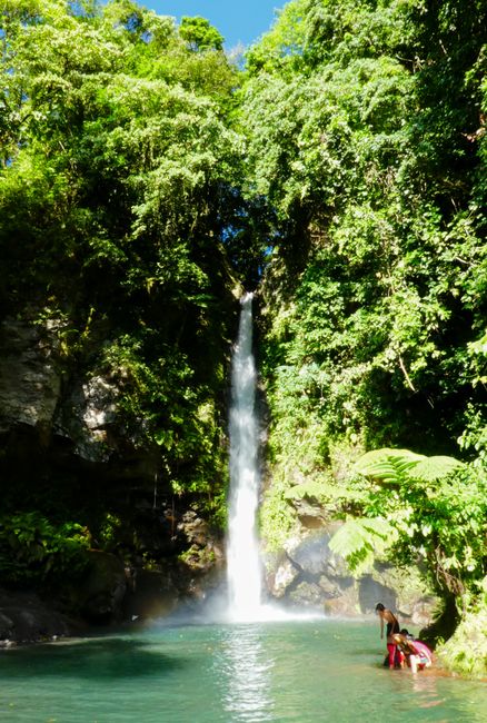 camiguin - waterfall