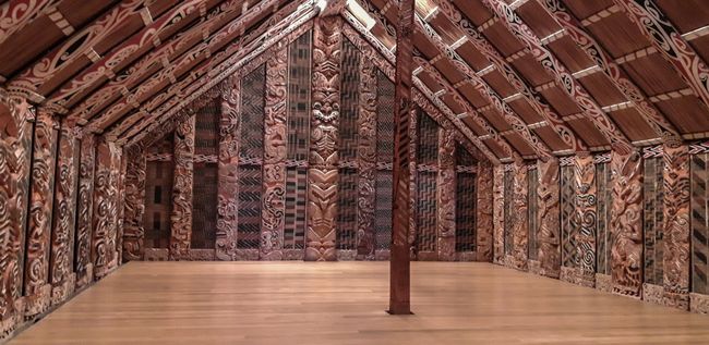 primarily Maori cultural objects...