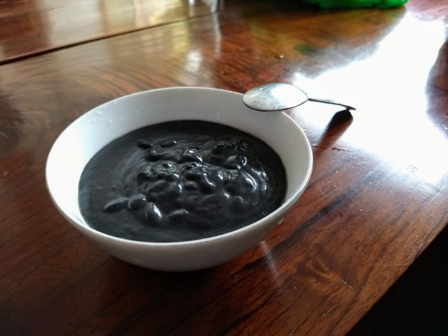 Xi Ma (Schwarze Sesam Suppe)