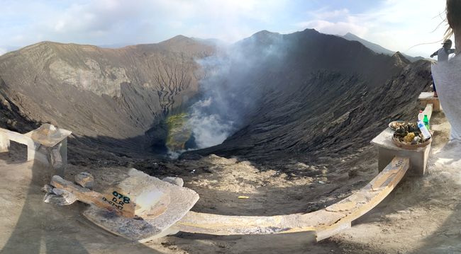 Volcanoes, pure nature & a new tattoo in Java