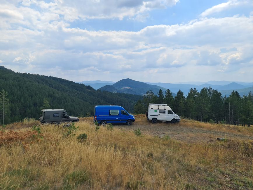 Der G, Sprinter und Daily gemeinsam auf Tour.