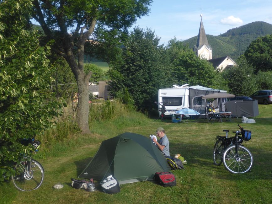 Der ruhige Campingplatz an der Grenze ist in In niederländischer Hand 