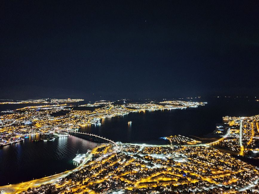 Storsteinen - Tromsø bei Nacht