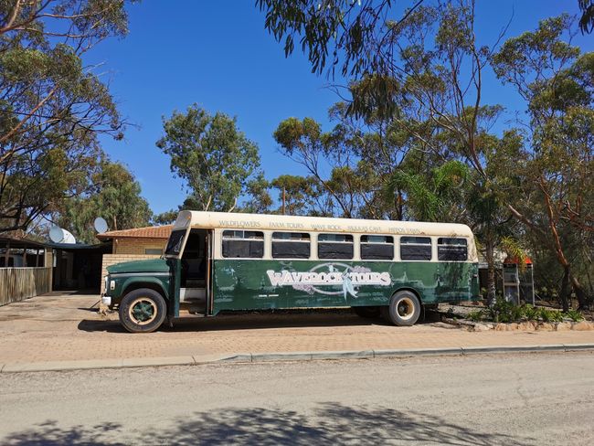 Ein alter Bus außer Betrieb