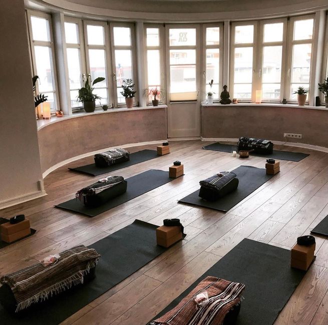 Yoga e List