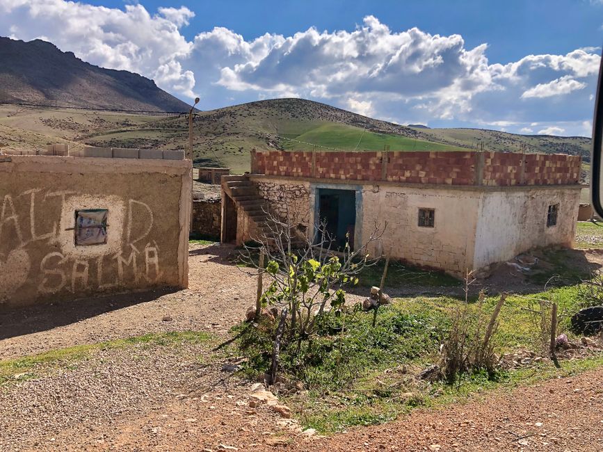 This is where the Moroccans in rural areas live in such simple houses.