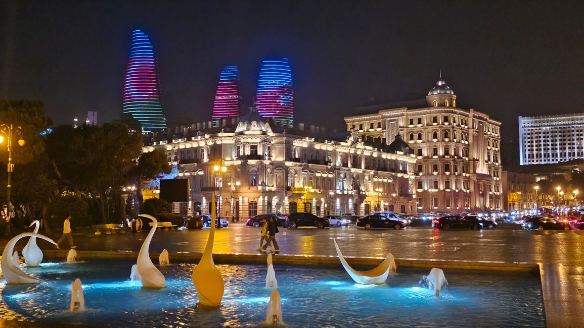 Nachts ist Baku noch schöner