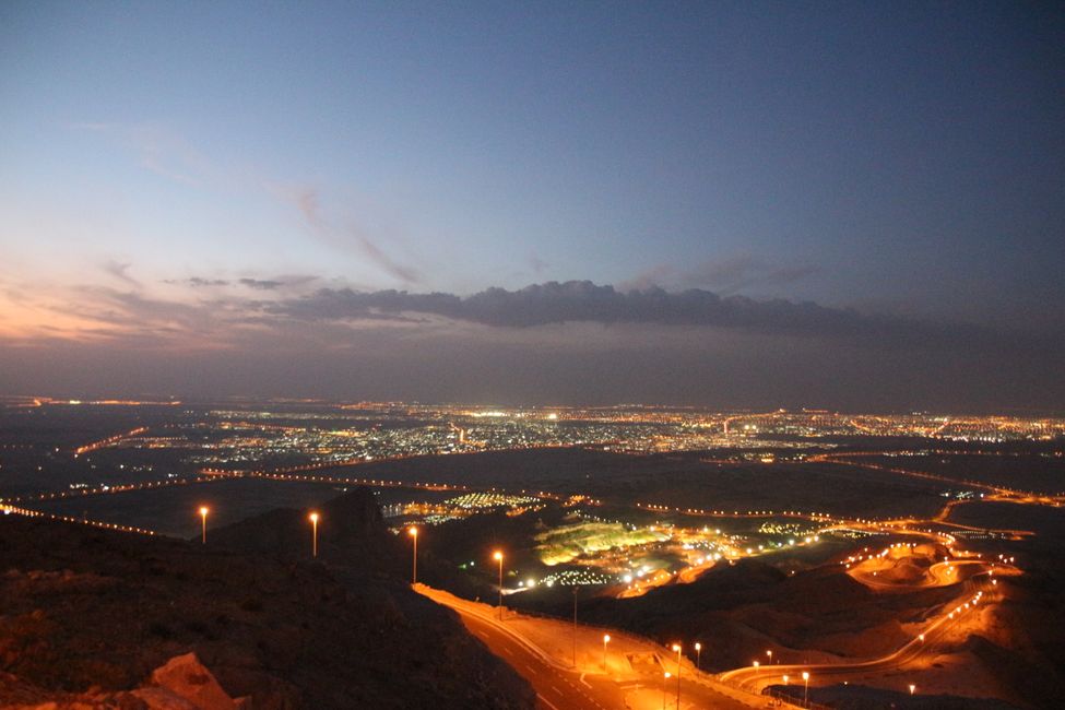 Day 10 (2015) Al Ain: Camels, Oasis, Fort, and Sunset on Jabal Hafeet