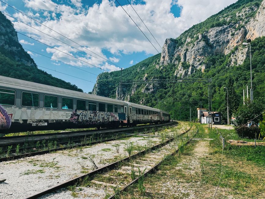 Train journey Belgrade -> Bar - Balkan trip 2019