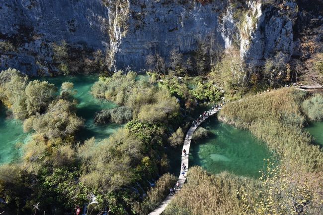 Die beeindruckend türkisblauen Plitvicer Seen