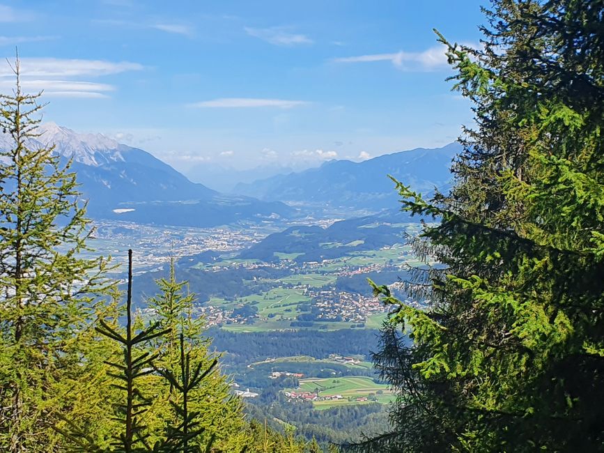 Blick auf Innsbruck von der Muttereralm