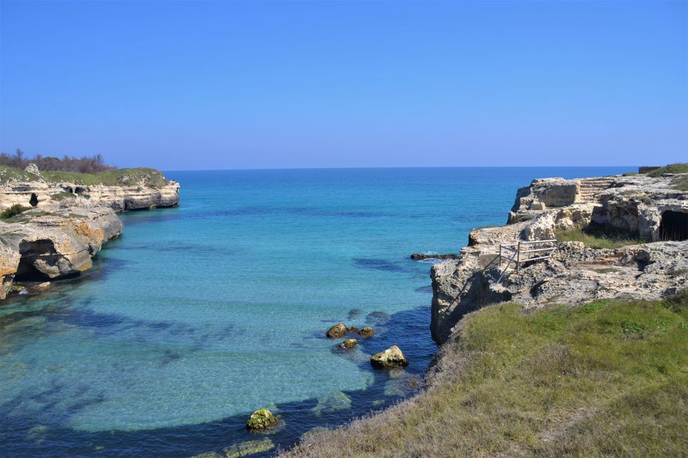 #98 Old settlements, turquoise lagoons, and red sand in southern Apulia