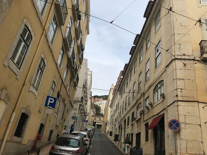Minn Lisbona għan-Nofsinhar tal-Portugall