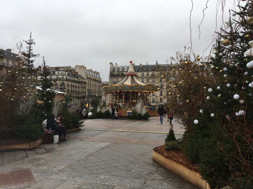 Weihnachtsmarkt am Hôtel de Ville