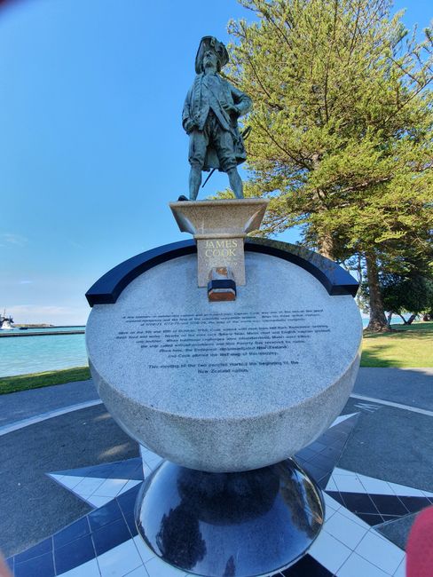 Captain Cook / Gisborne