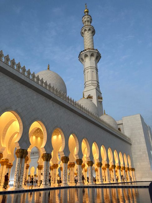 Day 7 - Emirates Palace / Sheikh Zayed Mosque