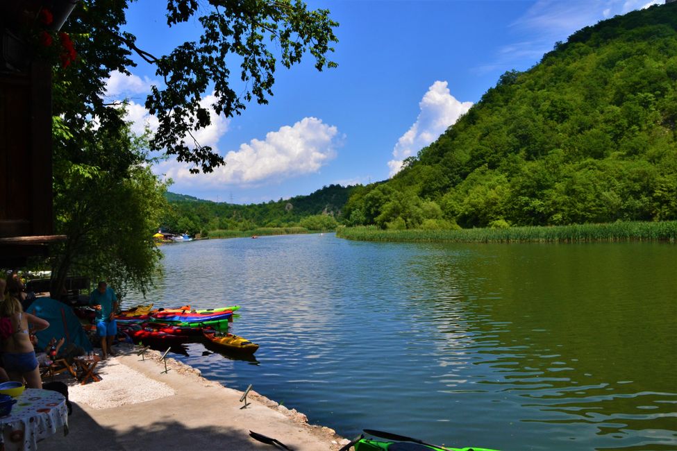 Die Drina ist ein beliebtes Ausflugsziel. 