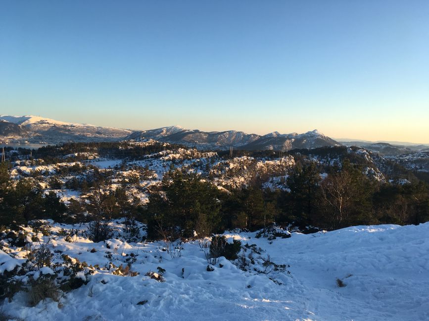 Sa, Blick nach Süden zum Løvstakken,  Damsgårdsfjellet, Lyderhorn