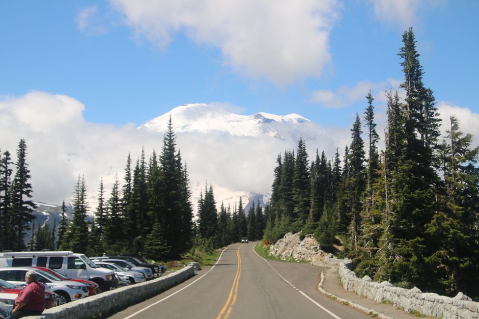 Mount Rainier etwas entfernt ...