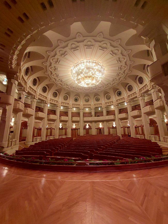 Concert hall in the Parliament Palace