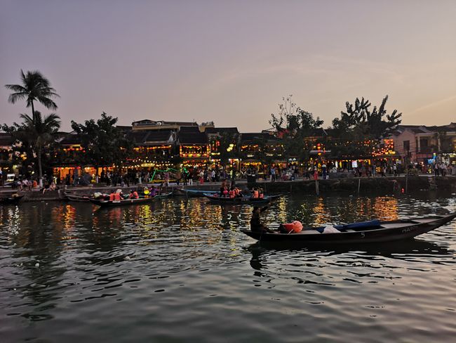 Hoi An in the evening