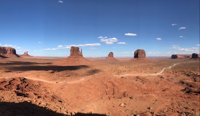 Drei Navajos im Monument
