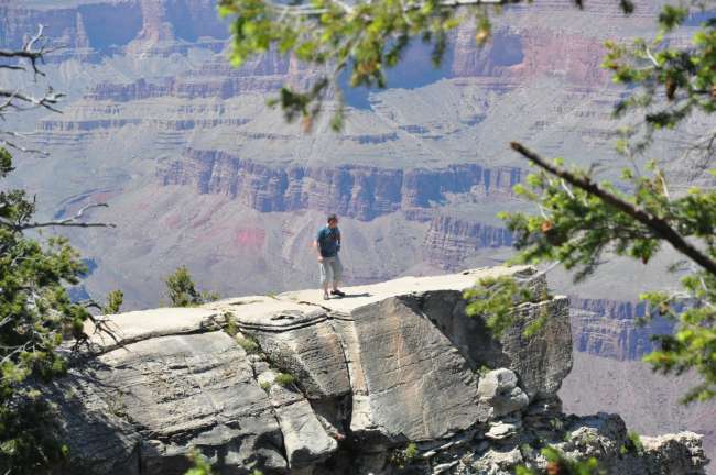 Entlang am Dzonga Rim des Grand Canyon
