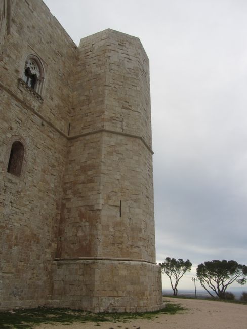Italy: Bari and Castel del Monte