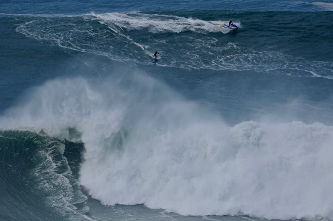 Nagy hullámok Nazaréban - november 17