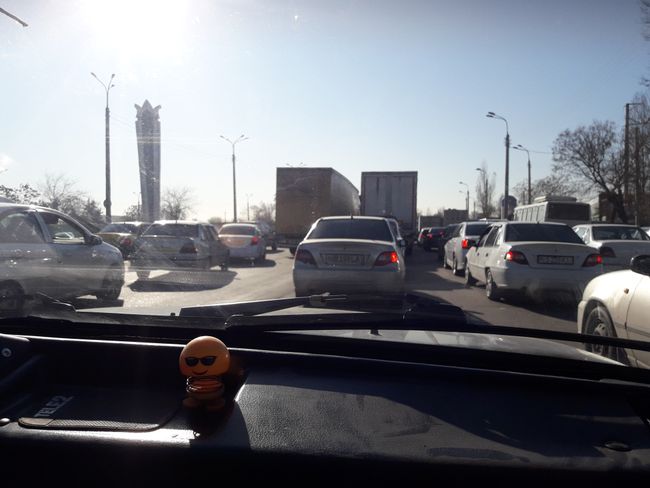 heavy traffic in Tashkent