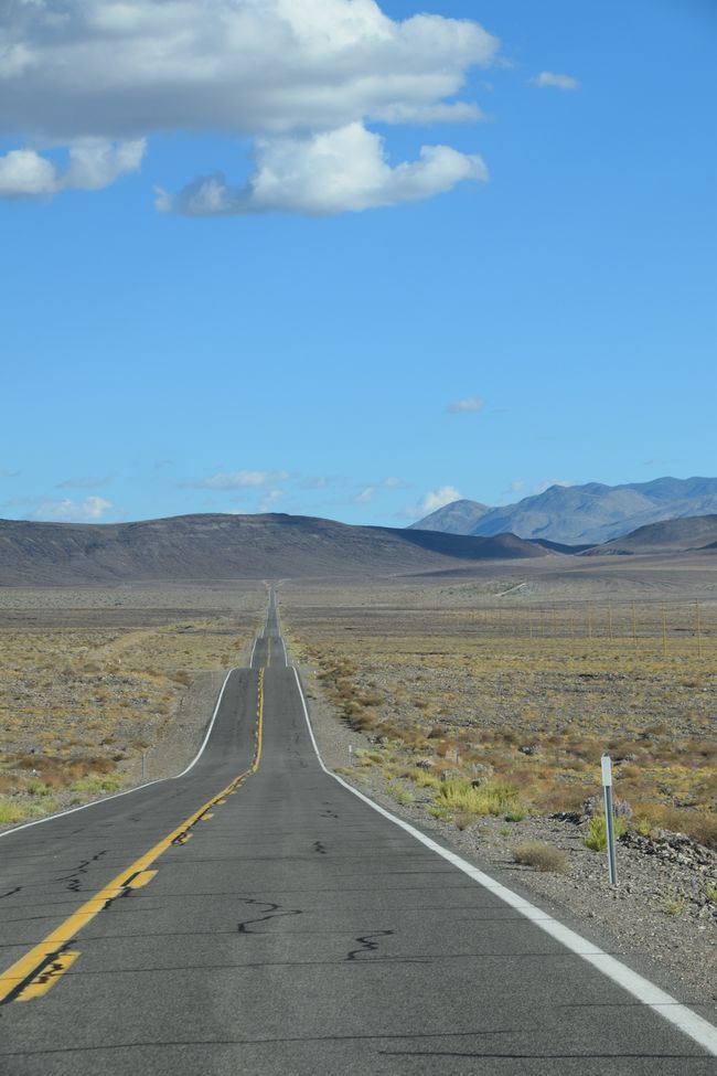 08/11 Drive to Death Valley