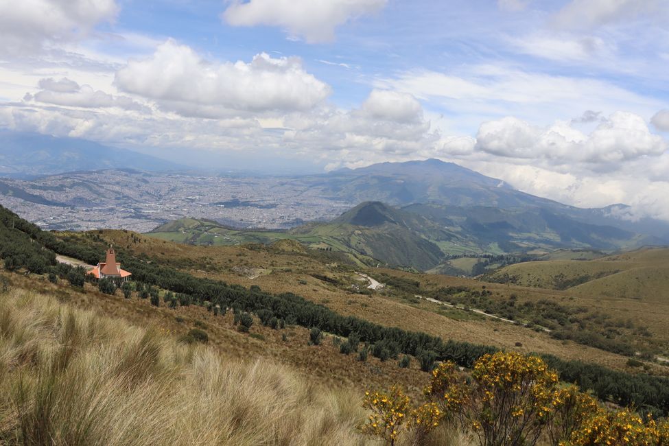 Po stopách Charlesa Darwina Quito-Galapagos Islands-Quito