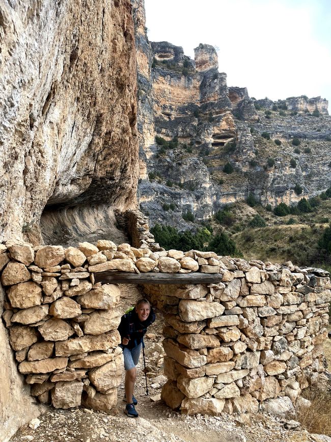 Wanderweg zu den Pinturas rupestres de Rocaa Benedí