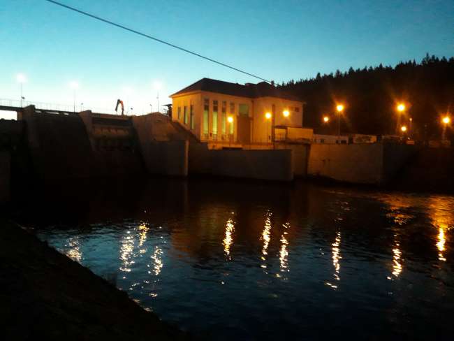 Lipno II hydroelectric power plant (right next to the campground)