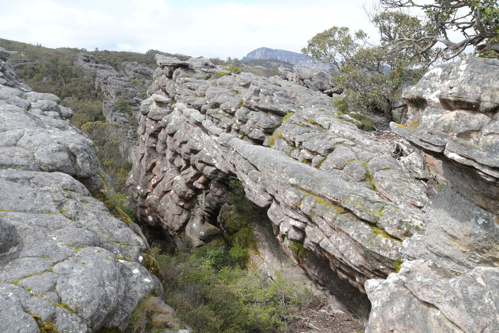 Hiking in the Grampians
