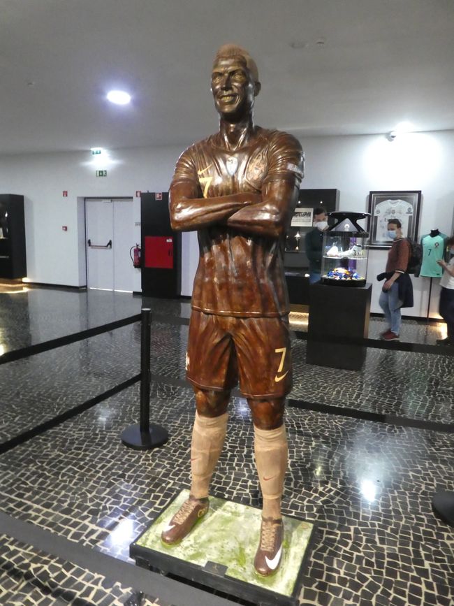 Chocolate statue of Cristiano Ronaldo