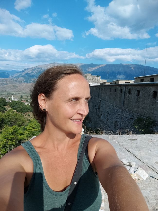 Old town flair and castle tour in Gjirokastër / Albania