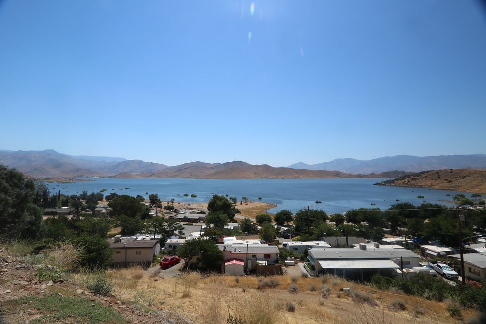 Città fantasma "Whiskey Flat" e Lago Isabella /Sierra Nevada