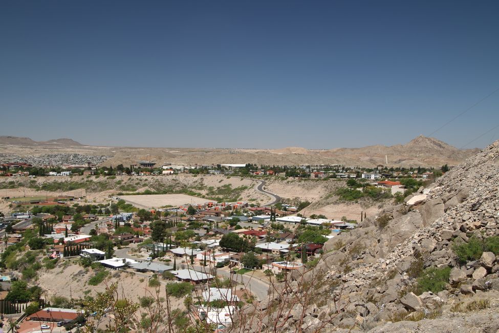 El Paso / Texas meets Ciudad Juarez / Mexico