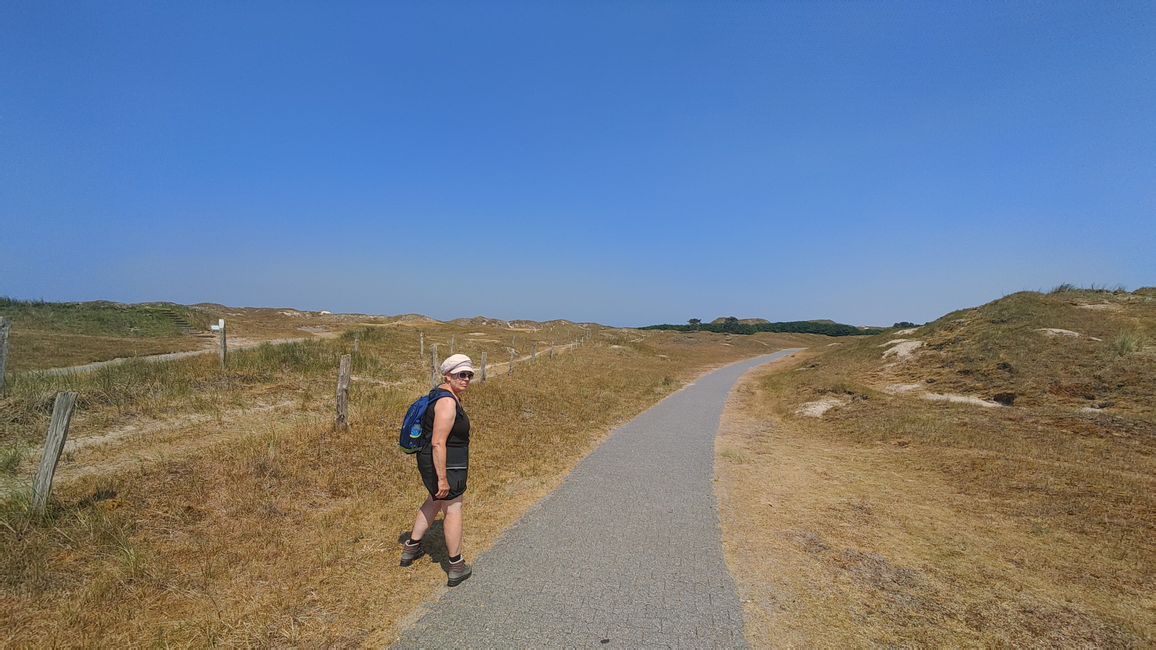 Day 12: Norderney 'Do the beach walk...' (20 km)
