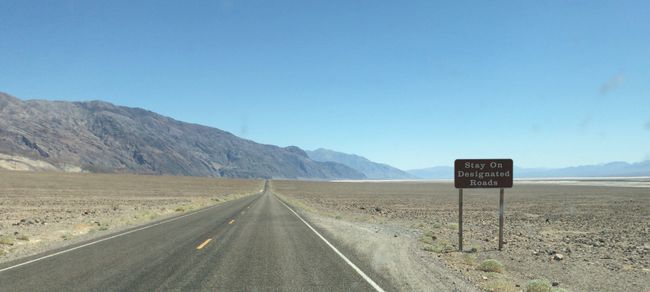 road to Badwater Basin