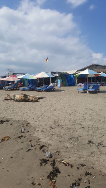 Beach stalls