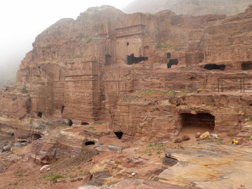 Vägen till Al-Deir (klostret)