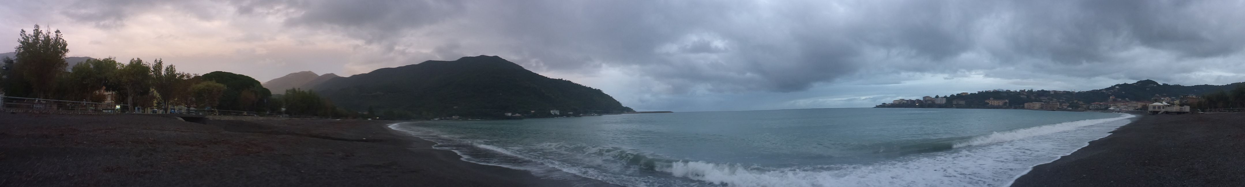The bay of Sapri on the rainy day